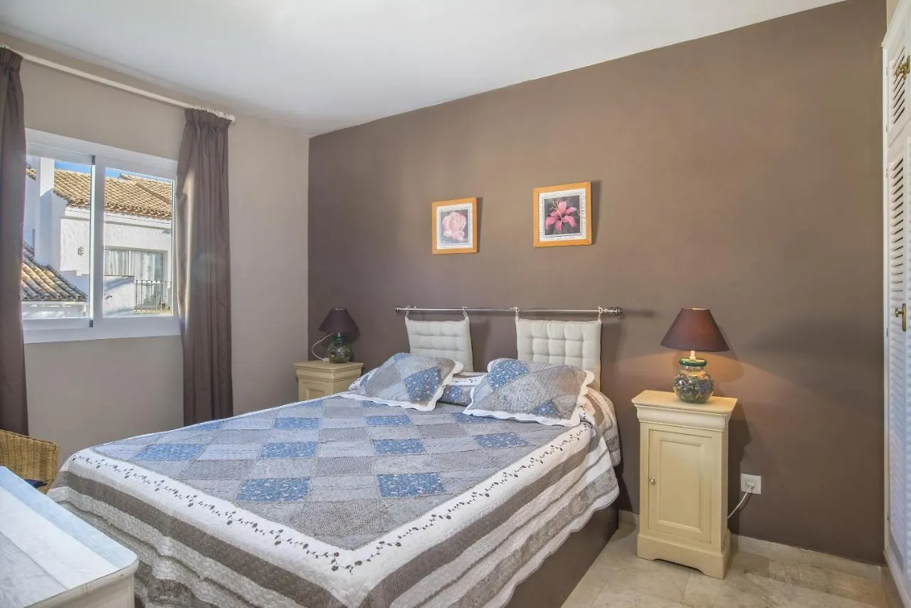 Apartamento Palmeras De Benavista Apartment Estepona